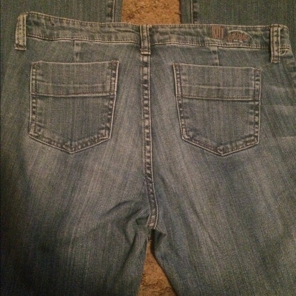Distressed Women’s Kut From The Kloth Jeans - Picture 4 of 5